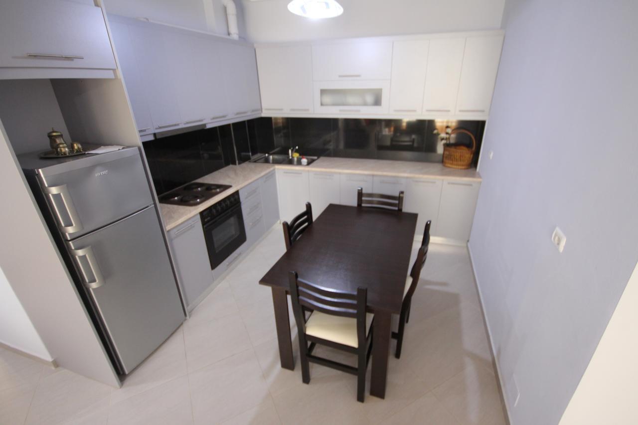 Ideal Holiday Apartments Sarande Ngoại thất bức ảnh