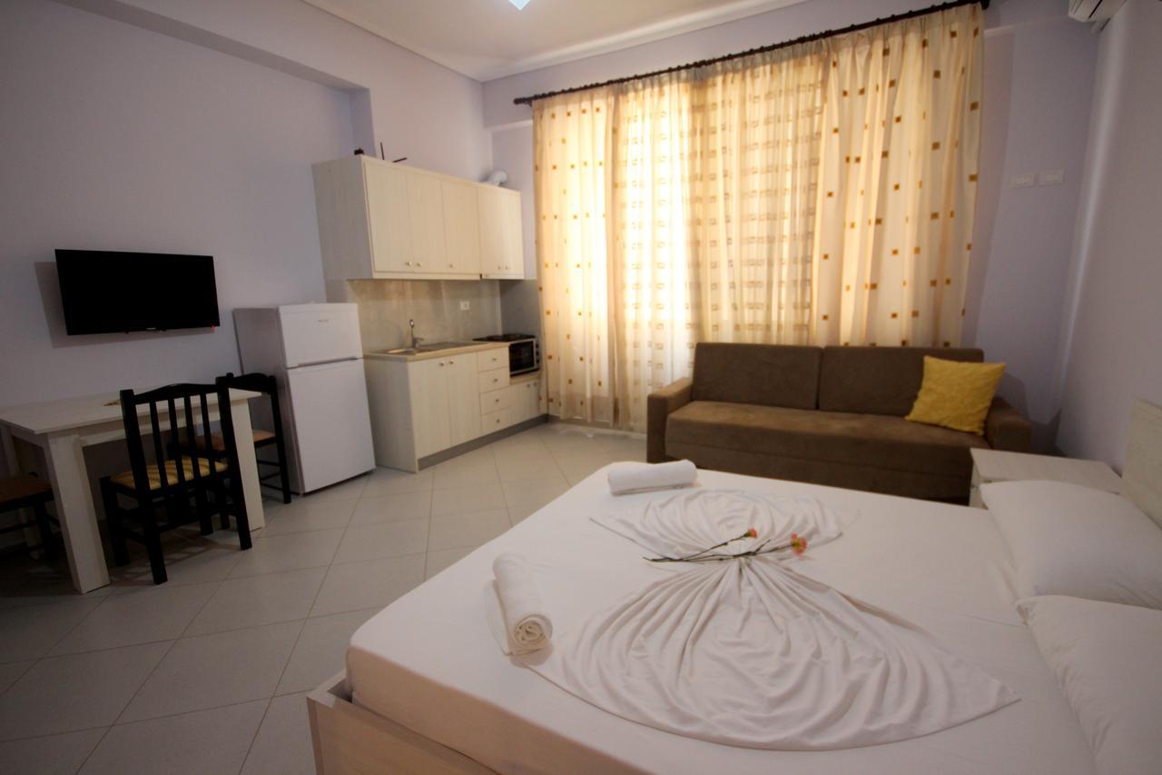 Ideal Holiday Apartments Sarande Ngoại thất bức ảnh