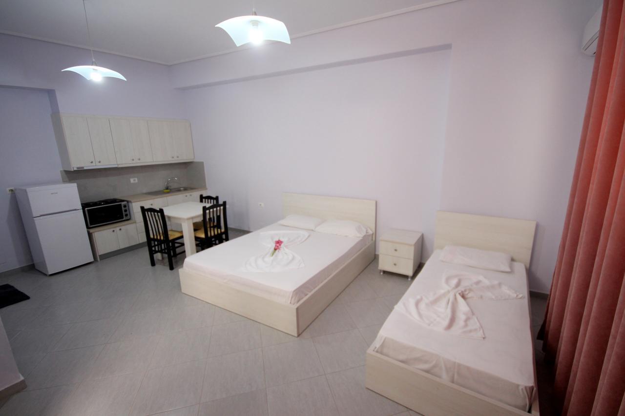 Ideal Holiday Apartments Sarande Ngoại thất bức ảnh